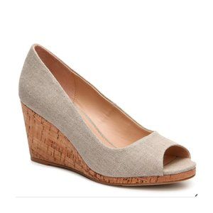 Kelly & Katie Kaydena Peep Toe Wedge